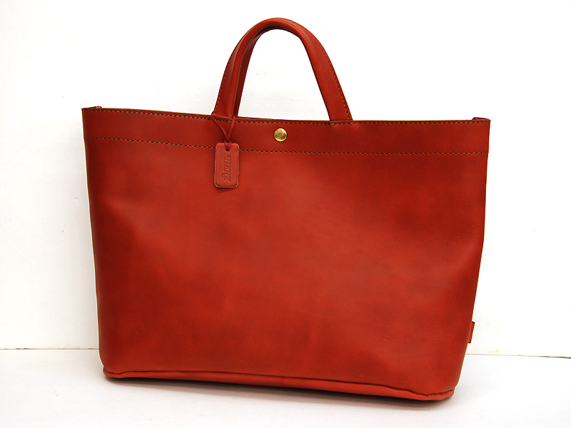 スタンダードでシンプルな本革レザートートバッグ「革鞄のHERZ(ヘルツ