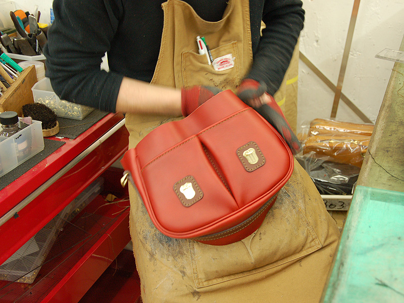 定番フィッシングバッグをオールレザーで作りました「革鞄のHERZ