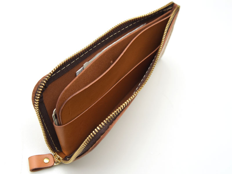 シンプルで使いやすいL字ファスナーのレザー長財布「革鞄のHERZ(ヘルツ 