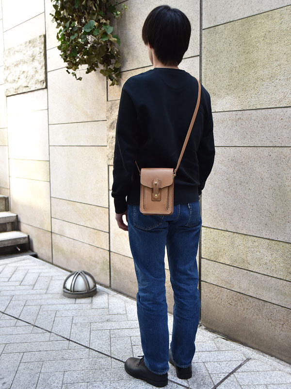 カフェモカ特別仕様のお散歩ショルダー「革鞄のHERZ(ヘルツ)公式通販」