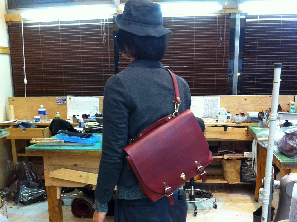 博多工房作り手：木村愛用「ナレッジバッグの3wayタイプ」｜革鞄・革 