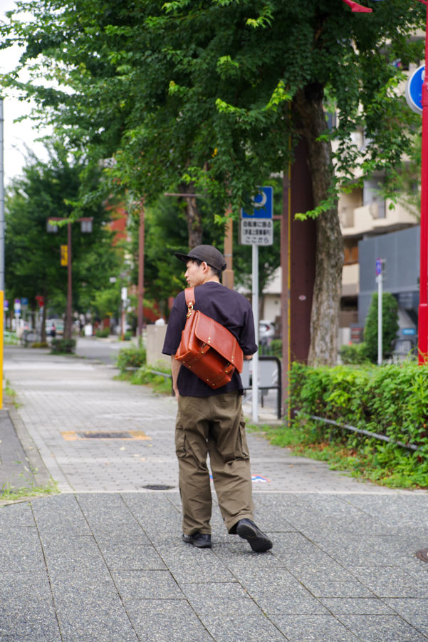 名古屋店セレクトの大きめショルダー_CM-100_5